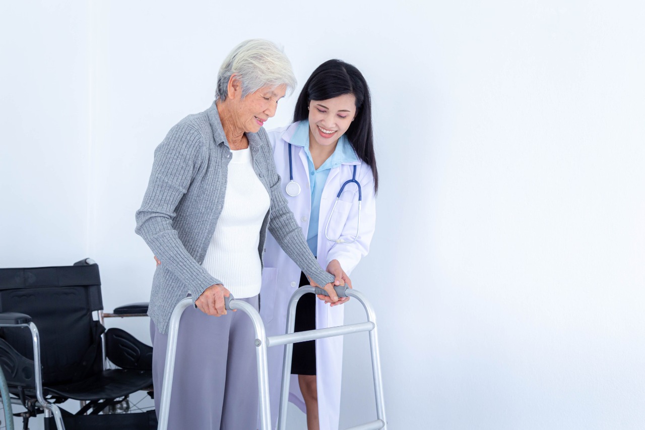 Homecare Pasca Stroke: Apa yang Perlu Diperhatikan